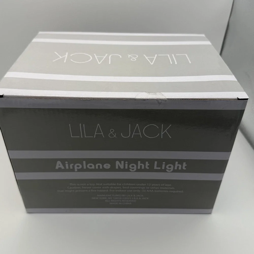 Lila and Jack Baby Airplane Night Light Cordless Ceramic Gray uses AAA Batteries